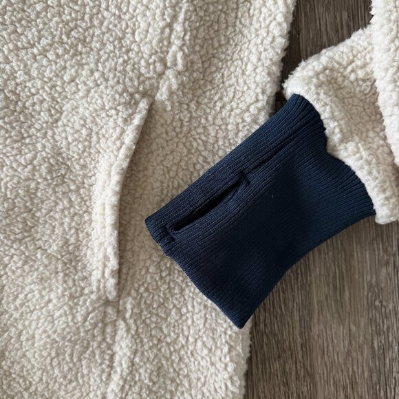 Ariat Doyen Ladies Snap Front Sweatshirt - Picture 4 of 4